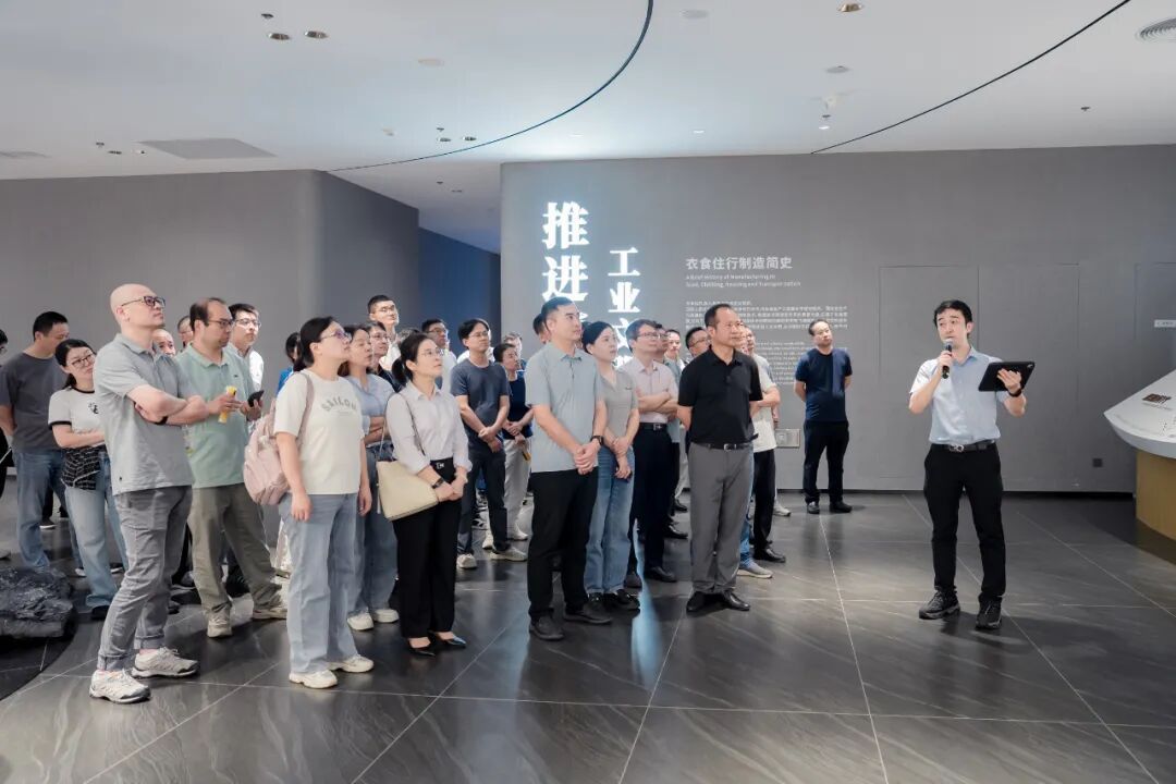 聚焦创新 驱动增长 I 法尔胜管理学院莅临汇川书院研学交流